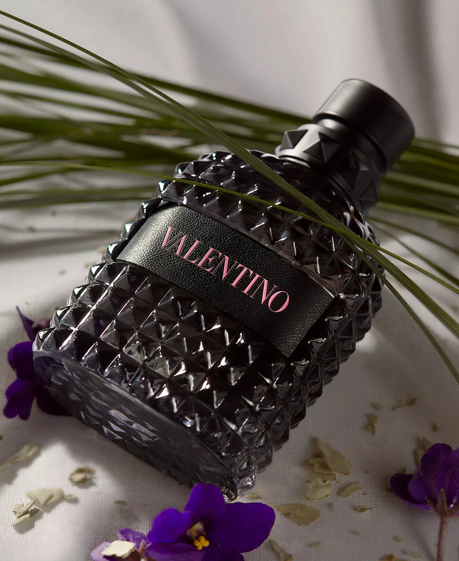 Valentino Uomo Born In Roma Eau de Toilette Spray 100ml